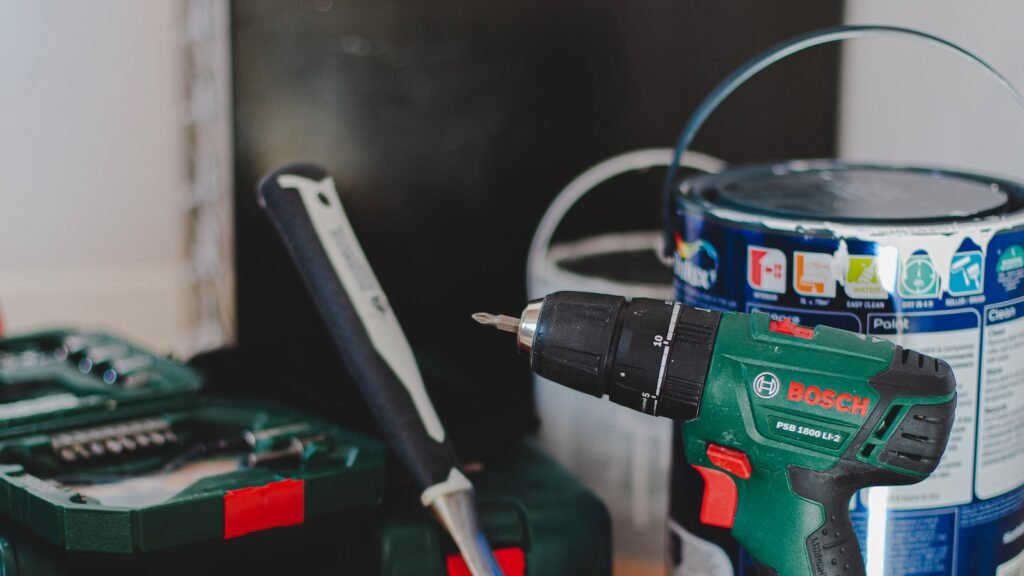 How to Build a DIY Emergency Medical Kit