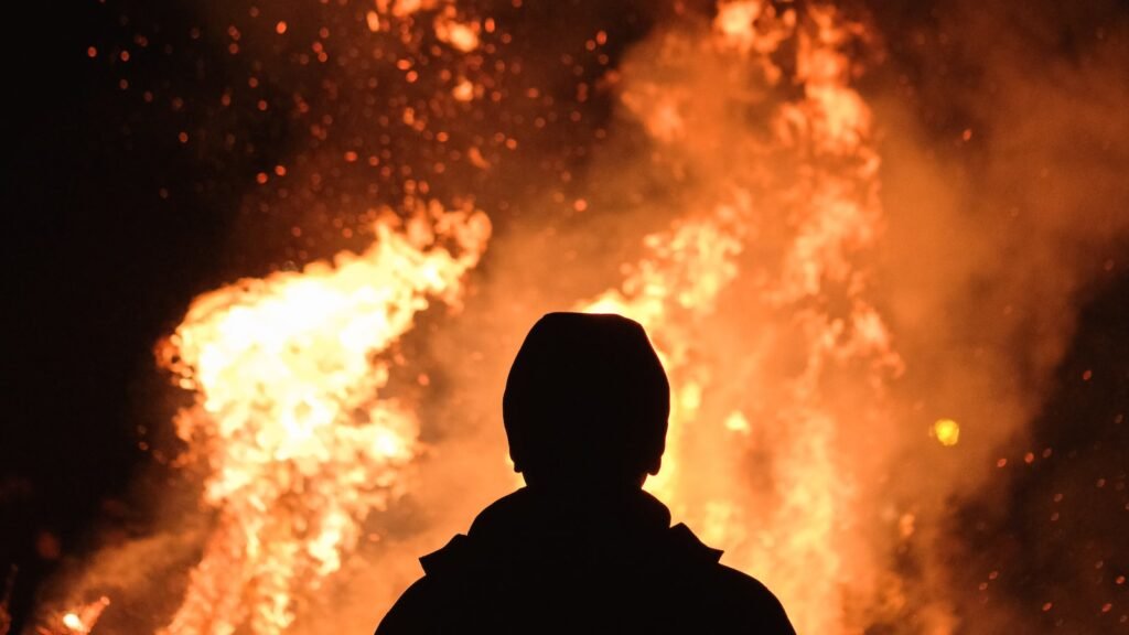 How to Make a Wilderness Flint and Steel Fire Starter