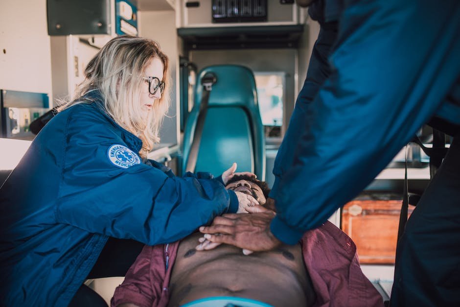 The Importance of Knowing CPR in Survival Scenarios