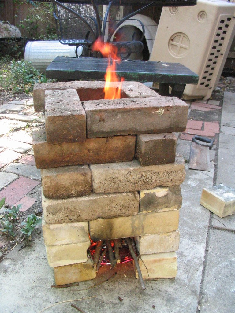 How to Make a DIY Wilderness Stove