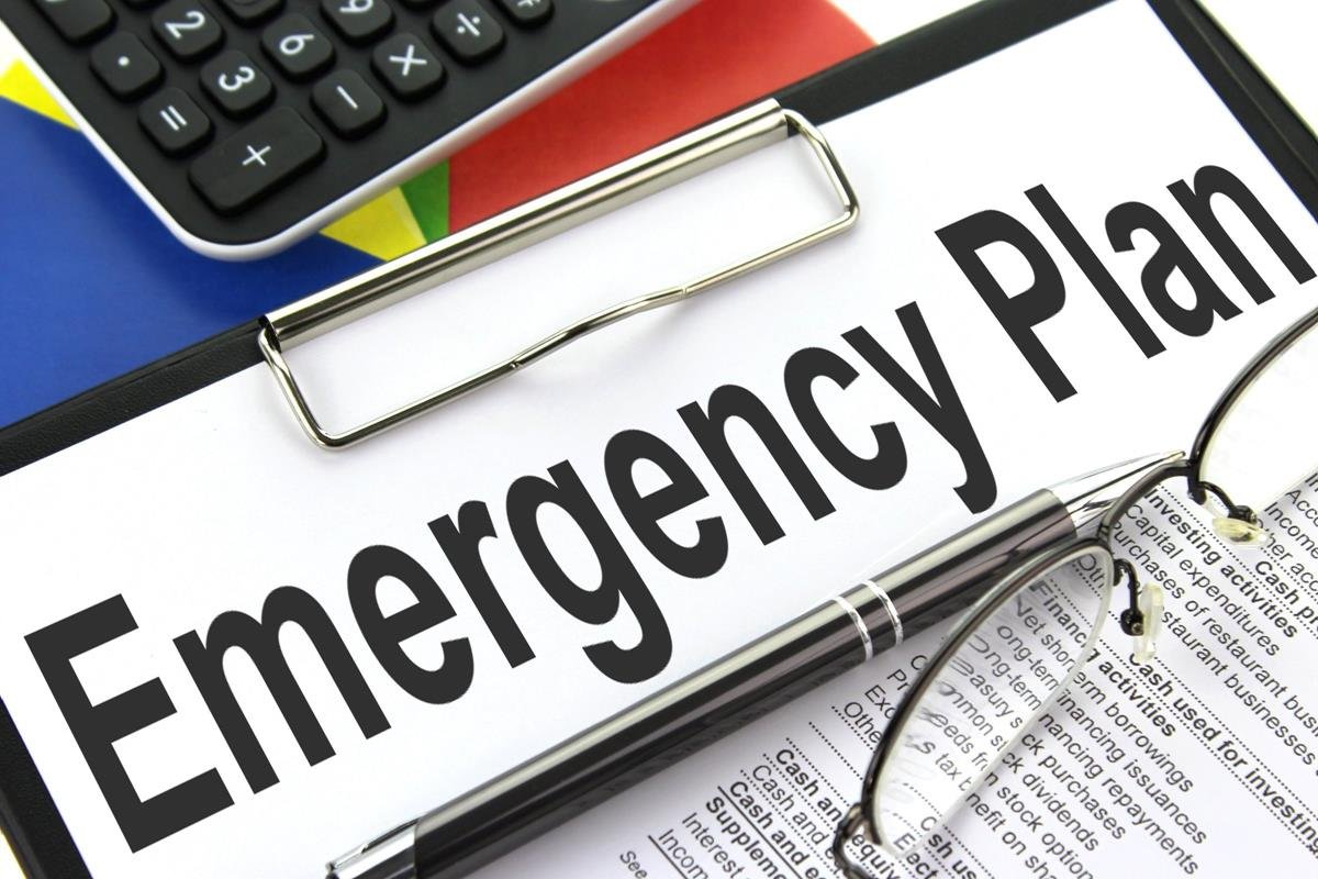 Creating an Emergency‌ Plan: Steps to⁢ Protect Yourself and Your Loved⁤ Ones