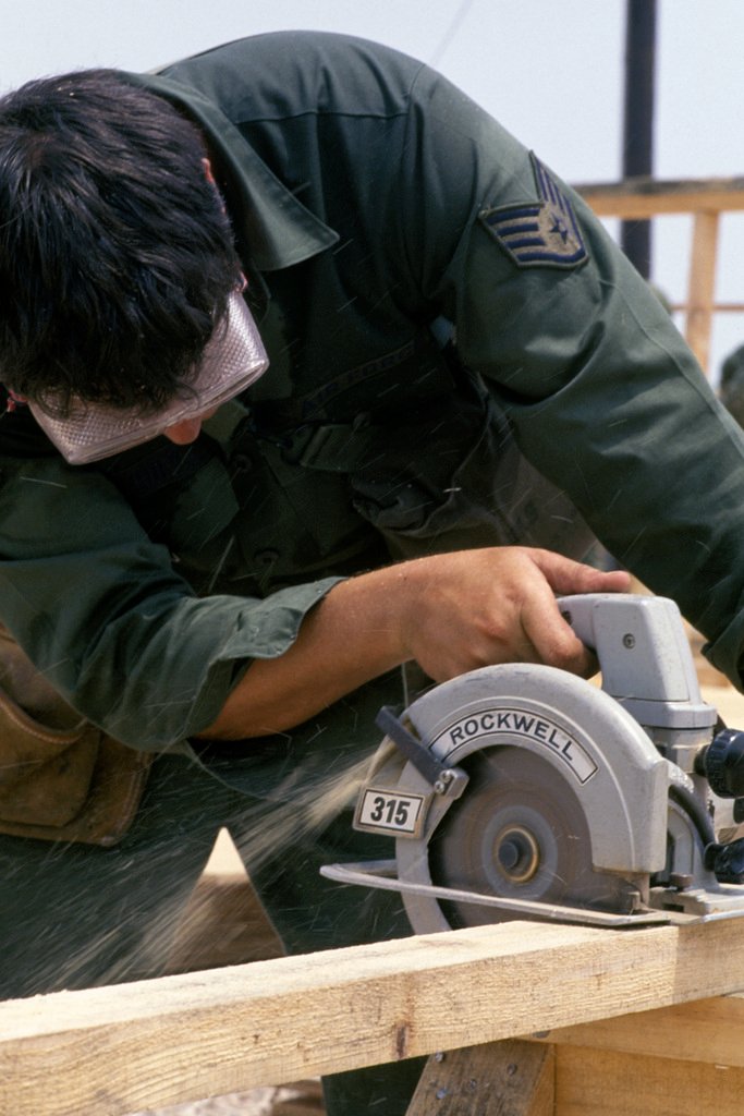 The Best Emergency Saws for Quick Cutting